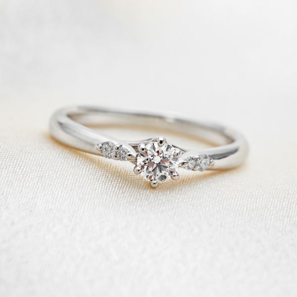 Diamond Engagement Ring