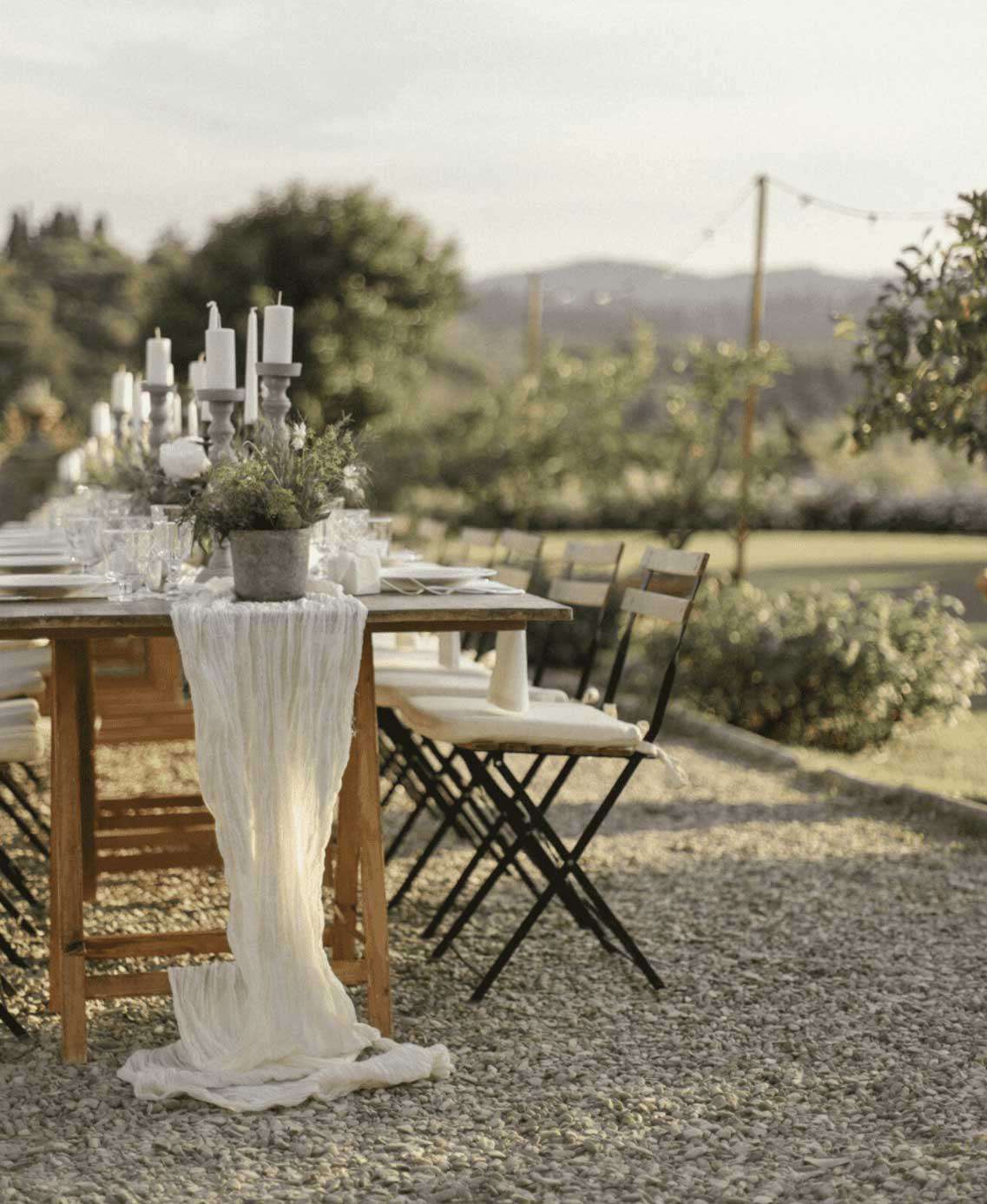 Rustic tablescape in alfresco setting