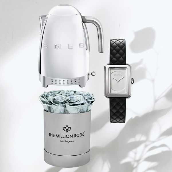 Traditional Gifts for Your 25th Anniversary