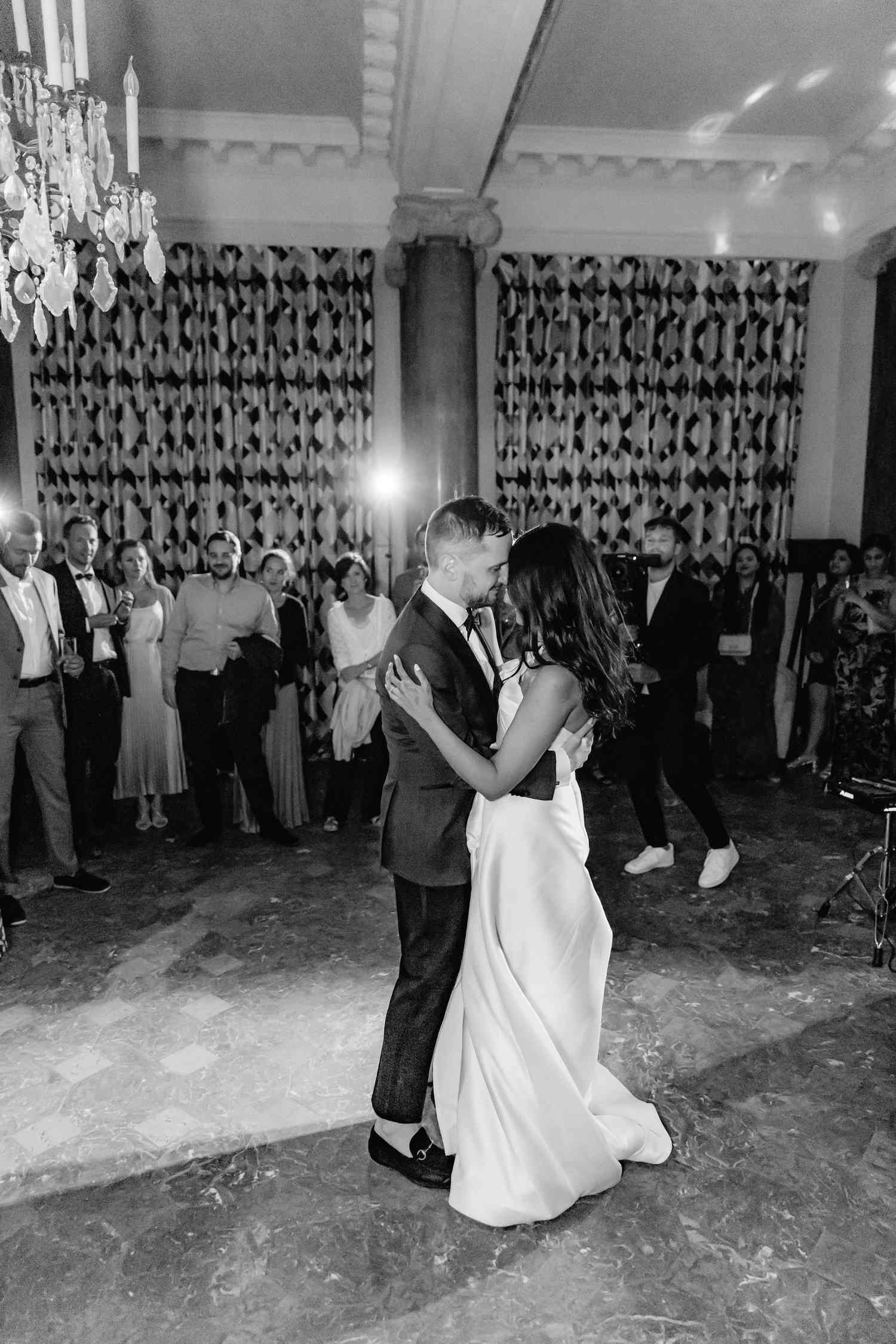 bride and groom dancing on dance floor