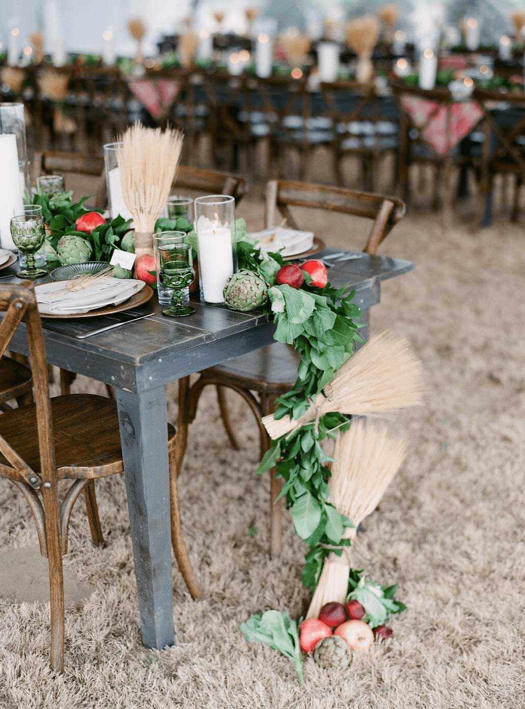 Vegetable and wheat table runner