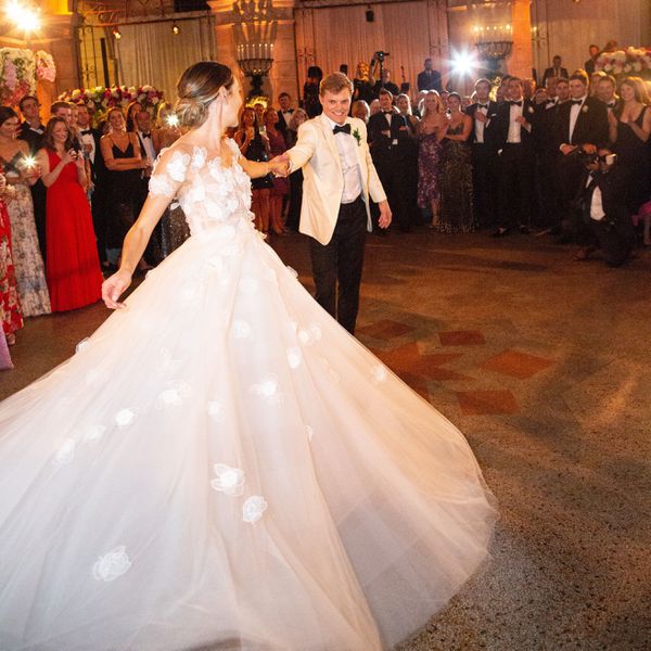 First dance by newlyweds