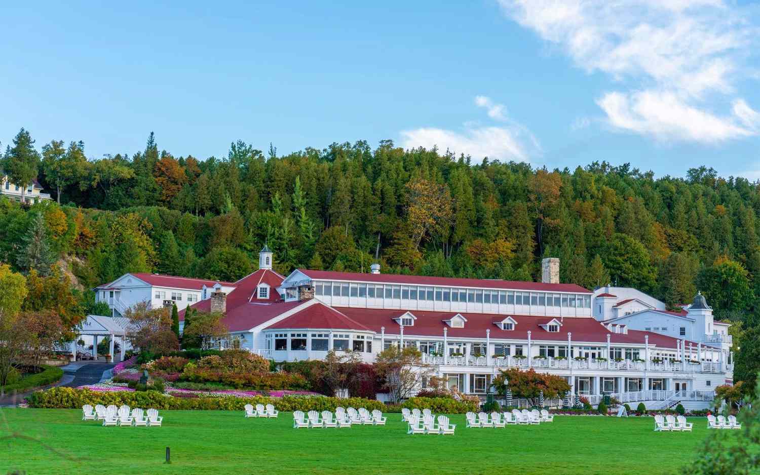mission point hotel in mackinac island, michigan