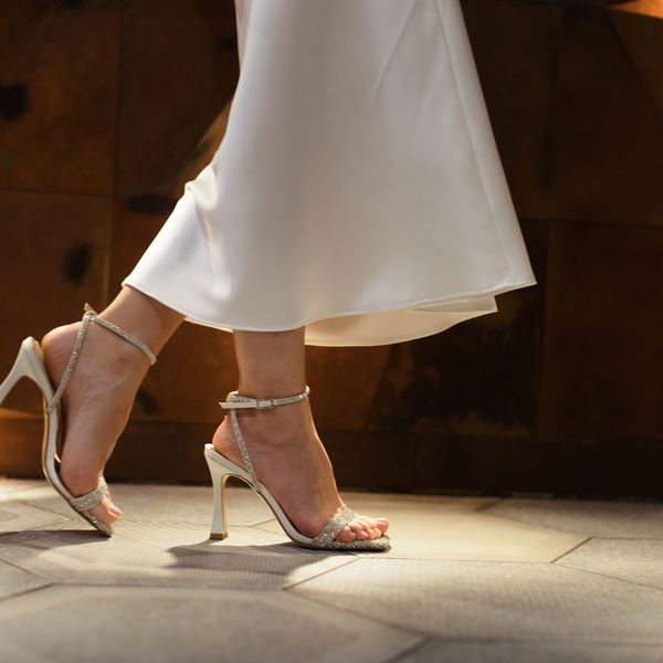 woman in heels dancing