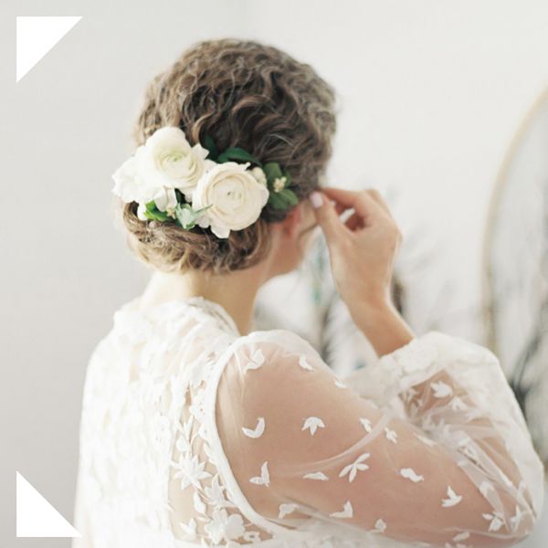 bride with curly hair