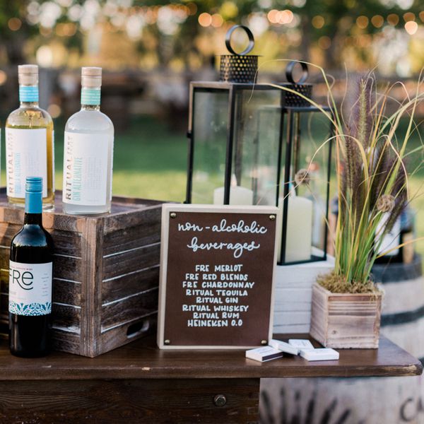 non-alcoholic bar