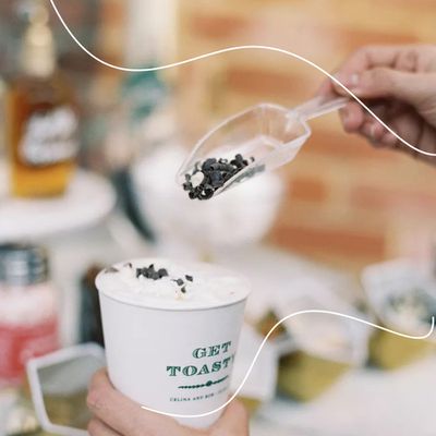 hot cocoa at wedding