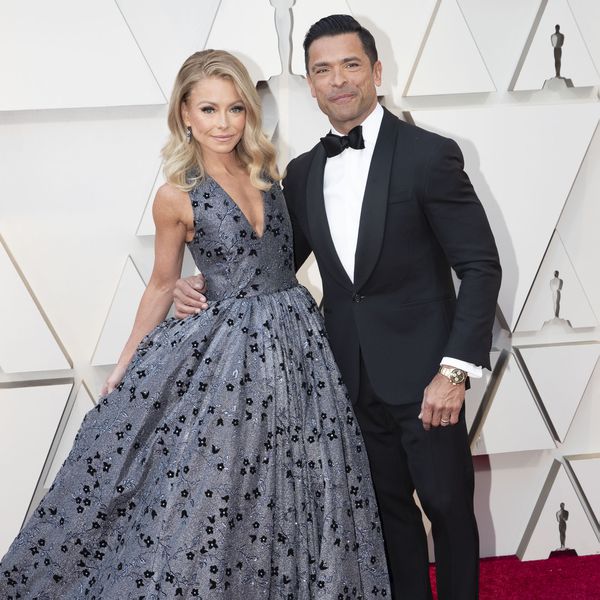 KELLY RIPA, MARK CONSUELOS