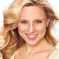 Melanie Rud Brides contributor headshot