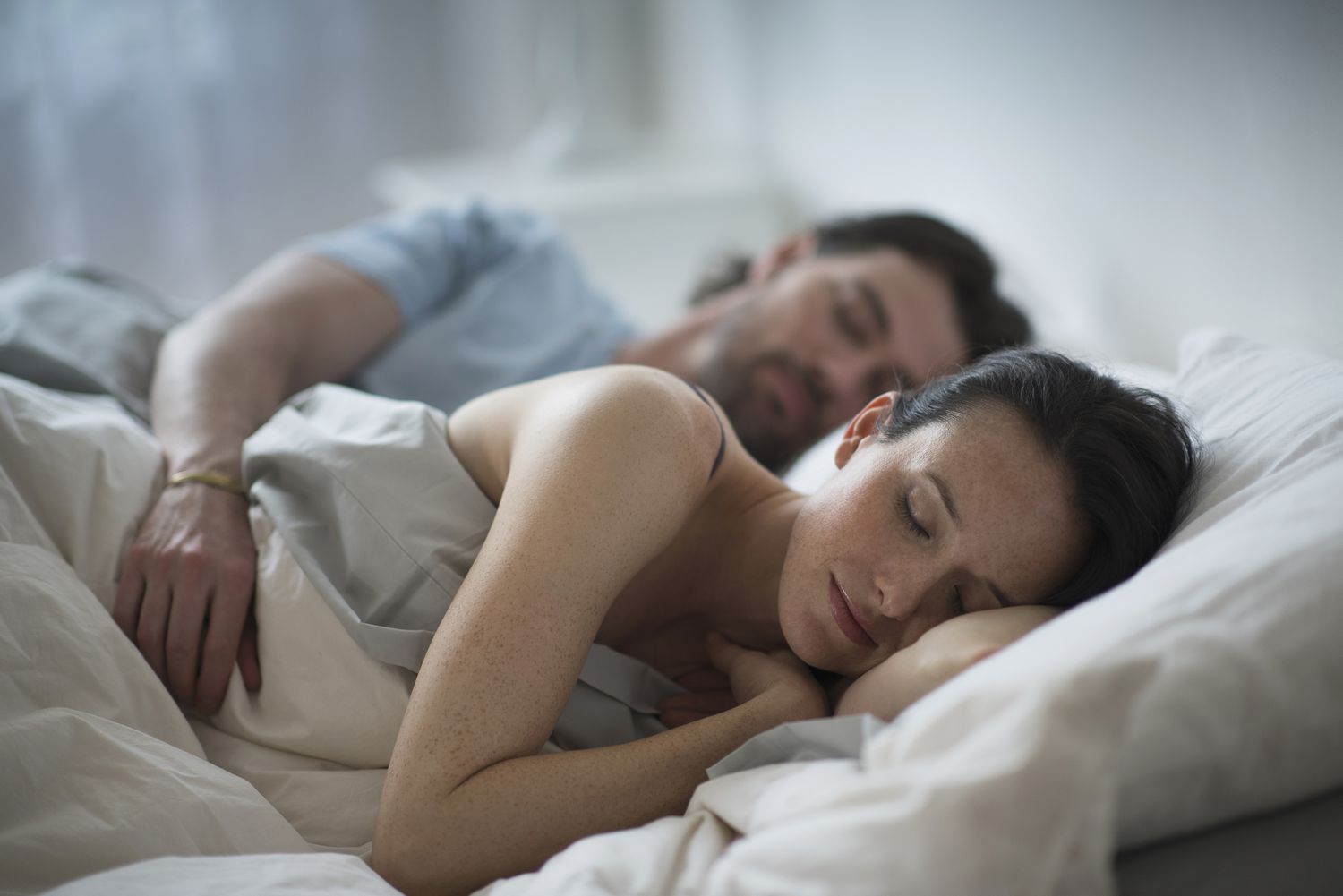 Woman and woman sleeping
