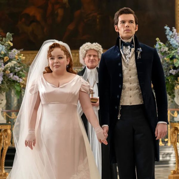 Penelope Bridgerton in Pale Pink Wedding Dress Next to Colin Bridgerton During Wedding Scene