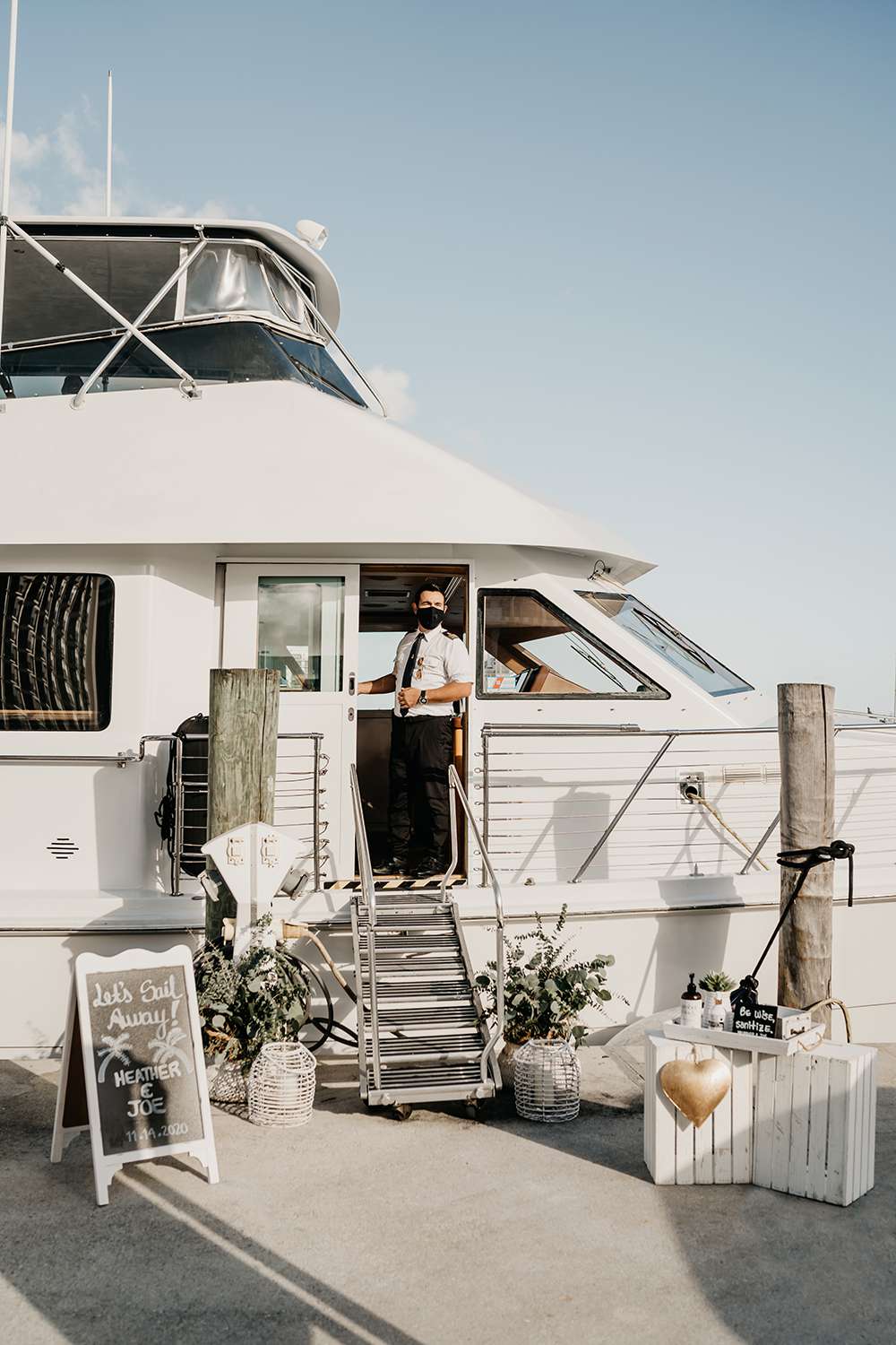 pre-wedding activity boat charter