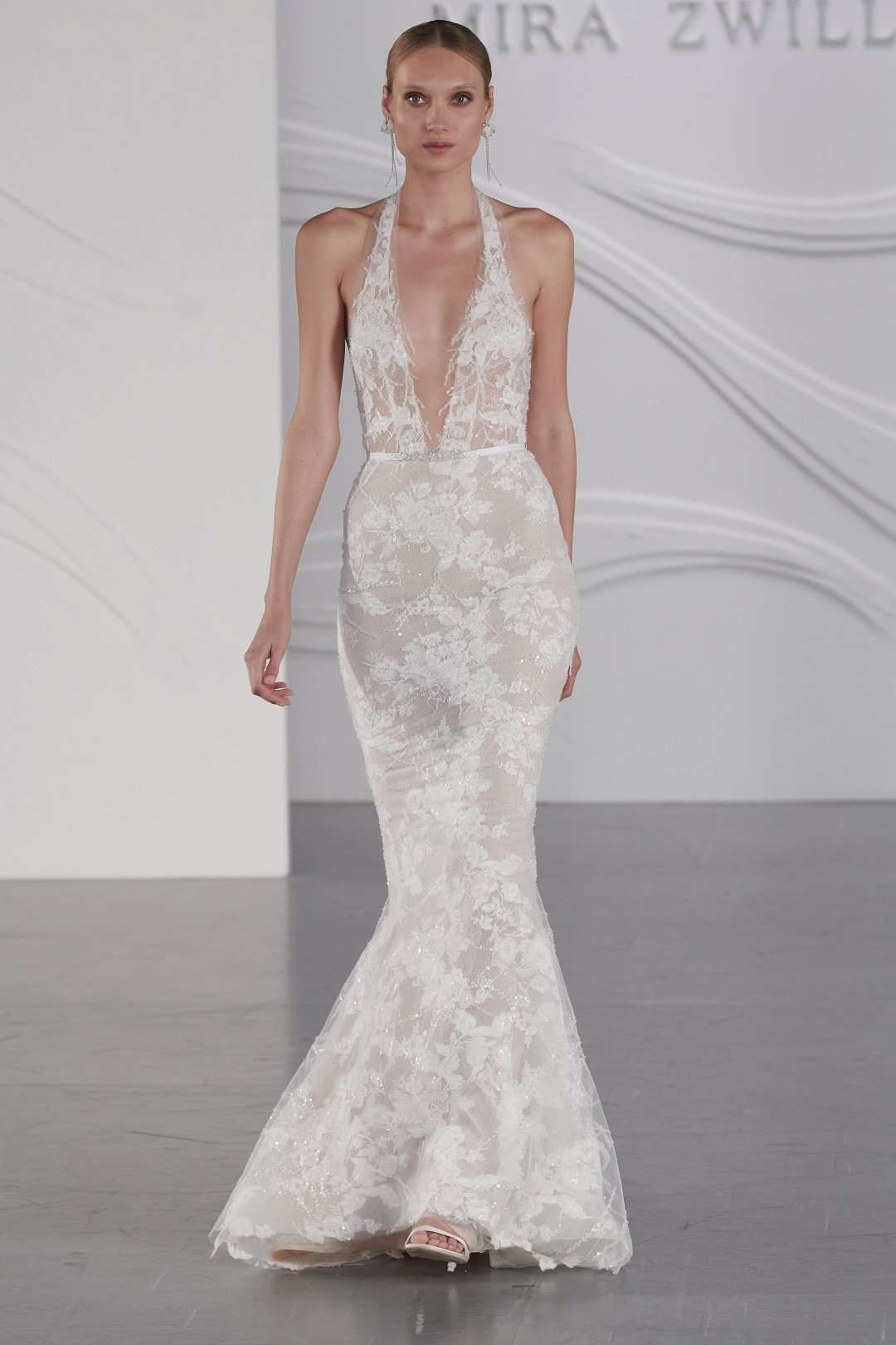 Mira Zwillinger spring 2022