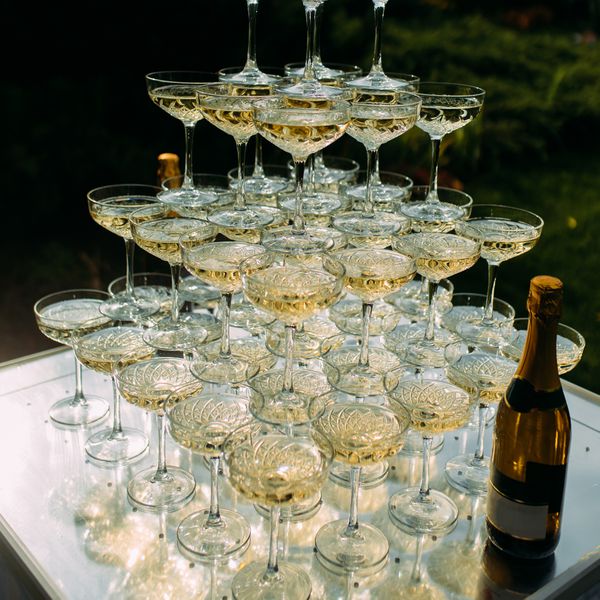 wedding champagne tower