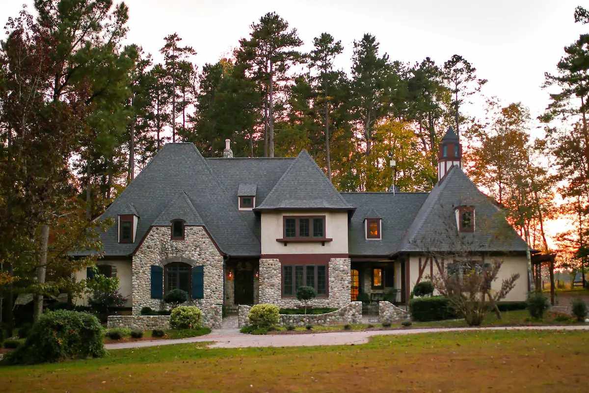 Exterior shot of home and lawn with trees, Airbnb wedding venue North Carolina