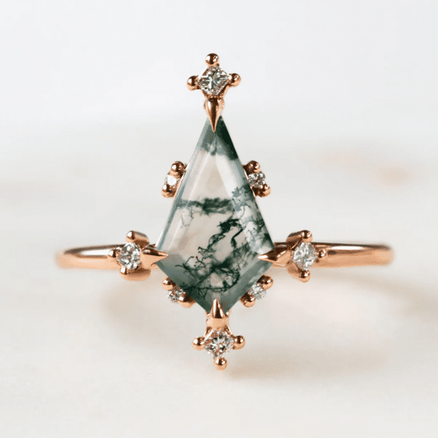 unique kite-shaped Moss Agate ring